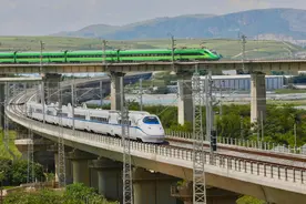 速看！红河州多个站点增开列车→图片