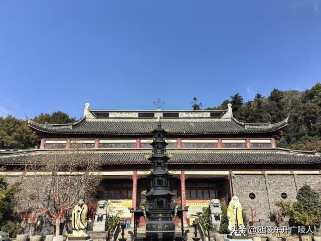 常州城东横山桥白龙观 冬日菊花节 采菊东篱下，悠然见横山