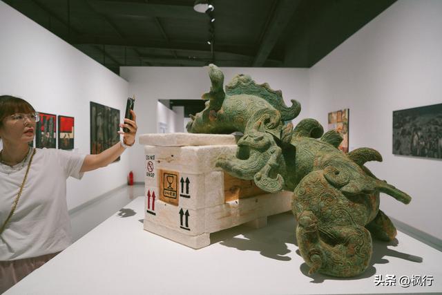 吃下这碗烟火气：北京宋庄，从玉米地熬成艺术乌托邦