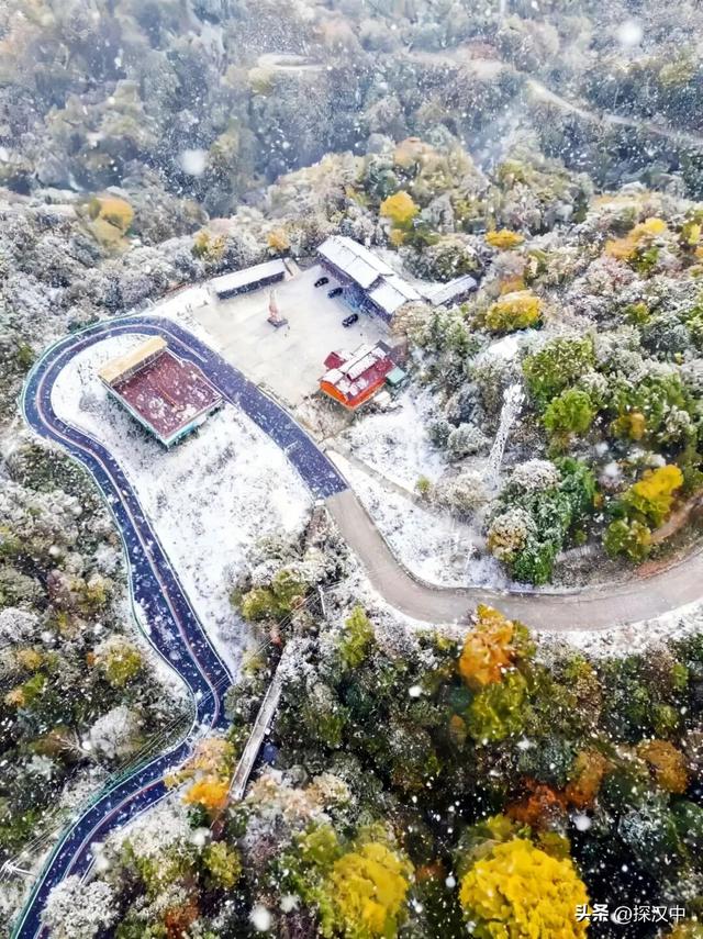 2025年草川子第一场初雪来啦！