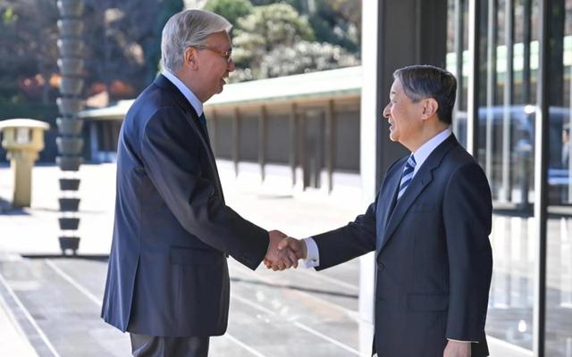 日本绕后截胡，邀五国首脑齐聚	，中日拉锯战下，中国后方响起警报