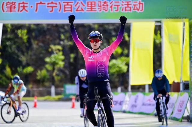 风驰竹海，骑友盛赞！在运动与美景的交融中收获双重满足