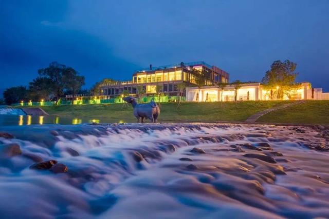 自驾1h叹广州真温泉，私藏高端度假地泡私汤+双早+双晚，正点！