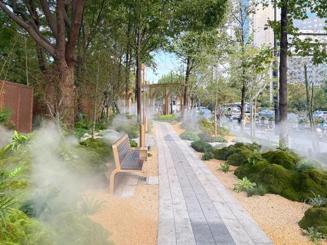 口袋公园上新！把“石库门”风情搬到街头