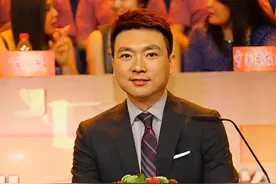 康辉：与妻子坚持丁克23年，恩爱有加，为何却在48岁时直言后悔了图片