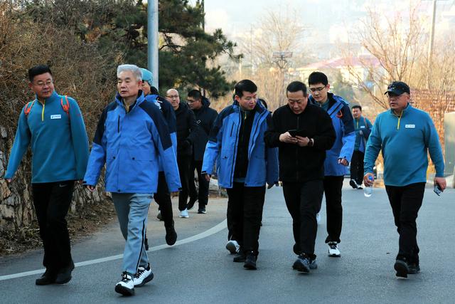 4000余名中外健儿逐梦泰山 徒步穿越齐鲁千年文脉