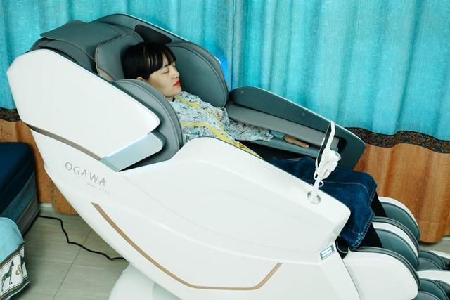 关爱父母健康，一台奥佳华7608TEN+4.0就够了，同价位最强卷王