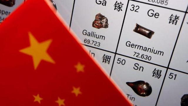 8950亿军费+爆炸性政策，美国战争狂人点火，中美军备对抗上硬菜