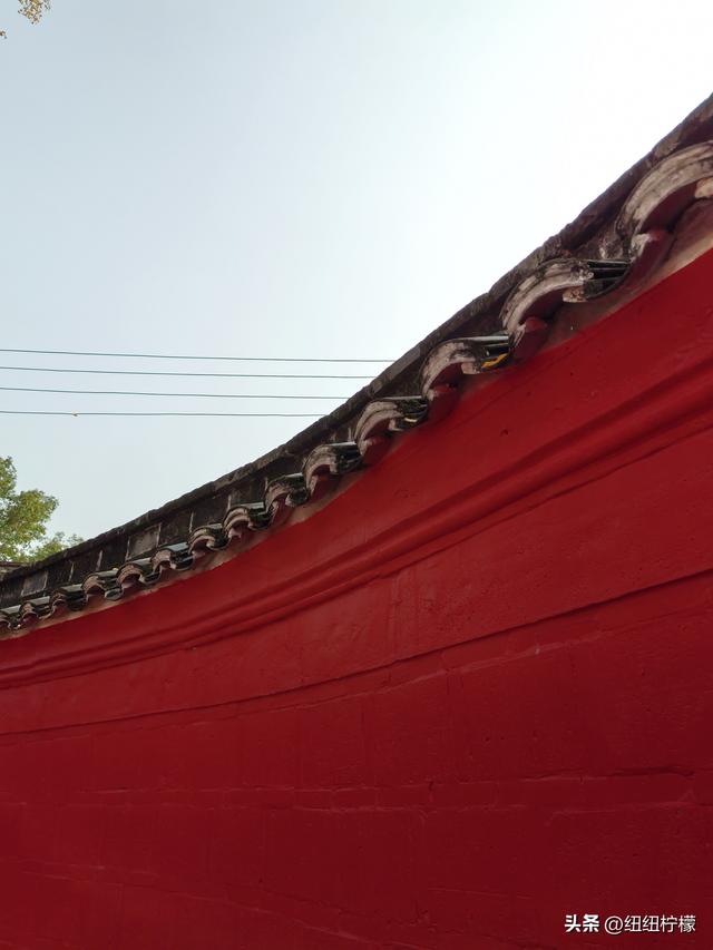 为看金黄美景和红墙，我来北碚静观走一趟，在塔坪寺和思乡台公园