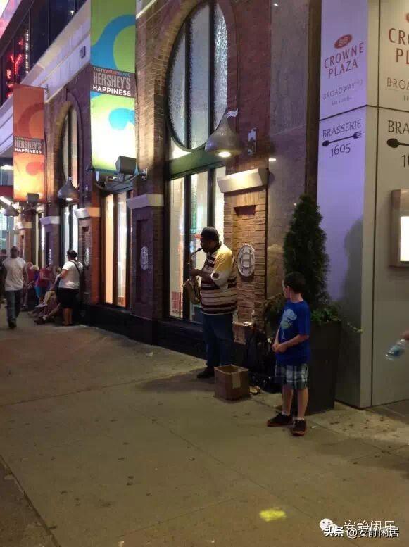 流走的是岁月，记录的是瞬间，永恒的是回忆，珍藏的是情怀