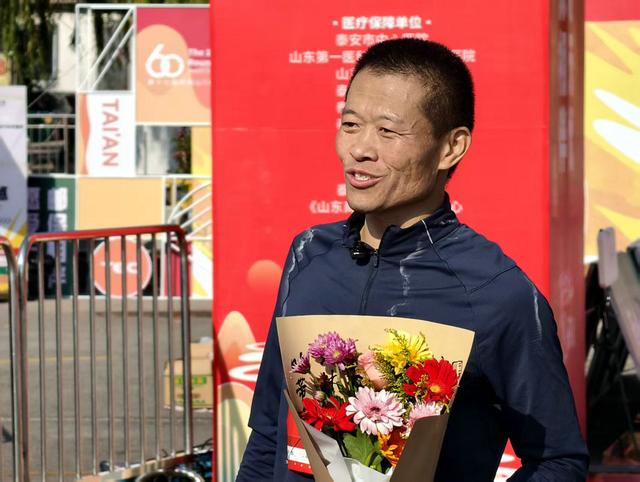 步履叩响泰山，暖意丈量山河：第十七届环泰山T60大徒步综述