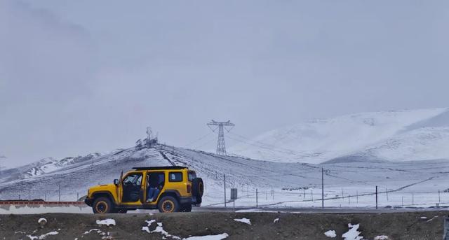 中国汽车旅行十大风云人物表彰暨届双十大路线颁奖盛典在和田举办