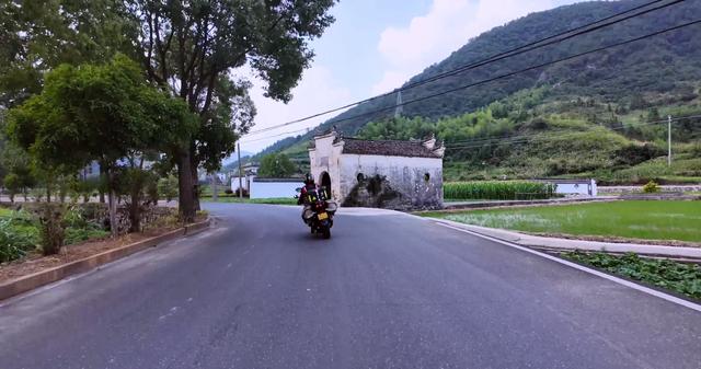 皖浙摩旅二人转——芹川古村篇
