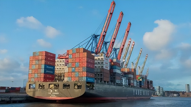 加拿大总理刚到北京	，又有两国元首计划访华，特朗普突然喊话中国