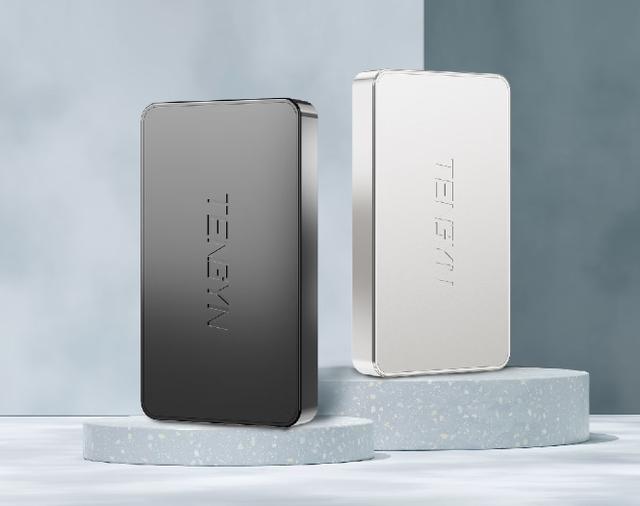 2025年便携移动硬盘推荐，从性能怪兽到三防神器