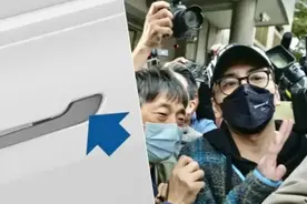 新能源车门，为什么这么难开图片