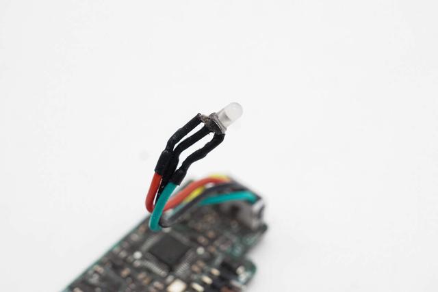 非大型切割机搞不定这大块头！九号1080W ebike新国标充电器拆解