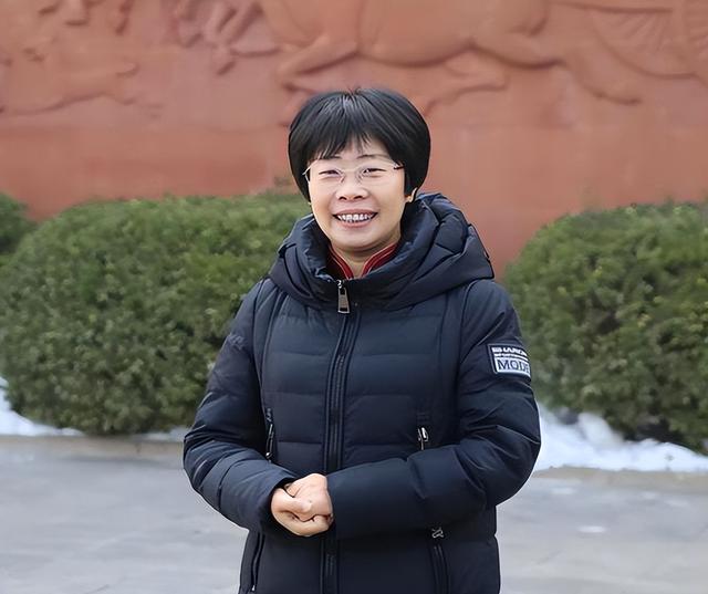 北大才女蒙曼50岁仍未婚，被问最想嫁给谁，她的回答却出人意料