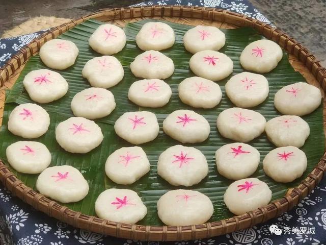 仫佬族最盛大的节日！广西罗城邀你这个周末来过依饭节咯~