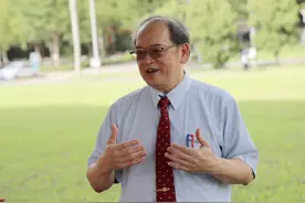 傅佩荣：这一代人活得辛苦，因为知道太多，人要活出生命单纯状态图片