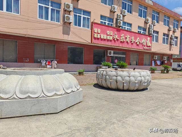 释永信同村人：他大哥去了趟少林寺，曾带回一个装满钞票的尼龙袋