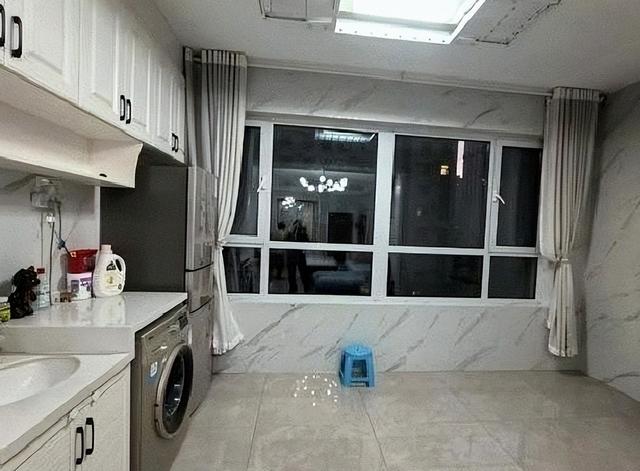 楼市成交低迷 为何新房价格还在上涨