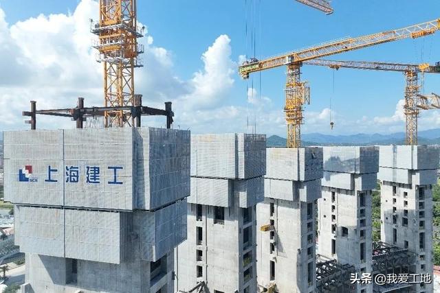 海棠湾天际线再升级，三亚国际免税城酒店项目顺利封顶