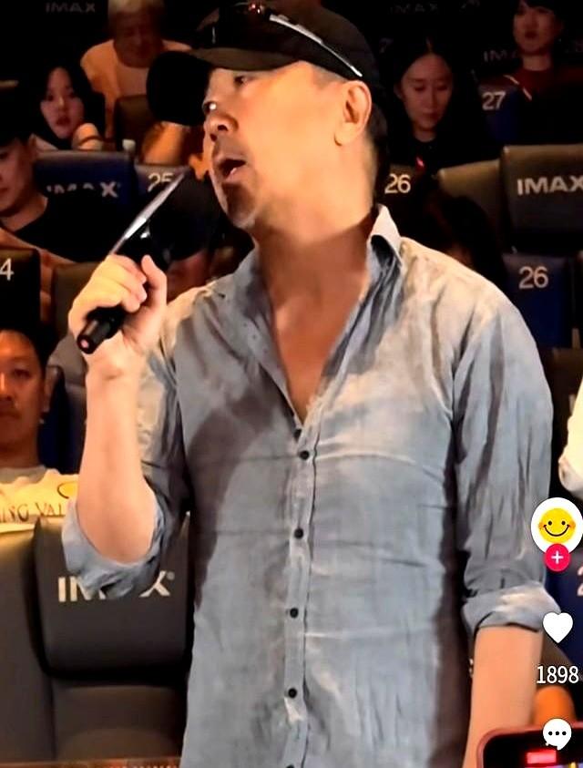 《戏台》逆袭！资方跑路五次、陈佩斯砸1个亿，老搭档救场成黑马