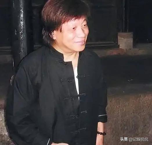 77岁梁小龙去世！生前一天还和好友聚餐，社交账号今天还在更新