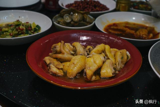 经济不上行的时代，上海也有自己的美