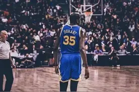 总决赛的杜兰特，总决赛的伦纳德，没对比就没有差距图片