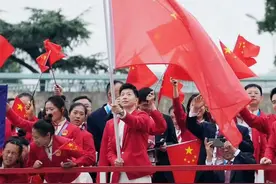 奥运闭幕式旗手呼之欲出！王楚钦全红婵呼声高，4金王或脱颖而出图片