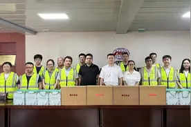 中铁建设华东公司：夏送清凉进一线 情系职工暖人心图片