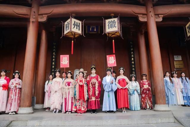 这个双节怎么玩？五类活动全收录，你想要的快乐都在这里🥳 | 有一种团圆在徽州 | 皖美秋日