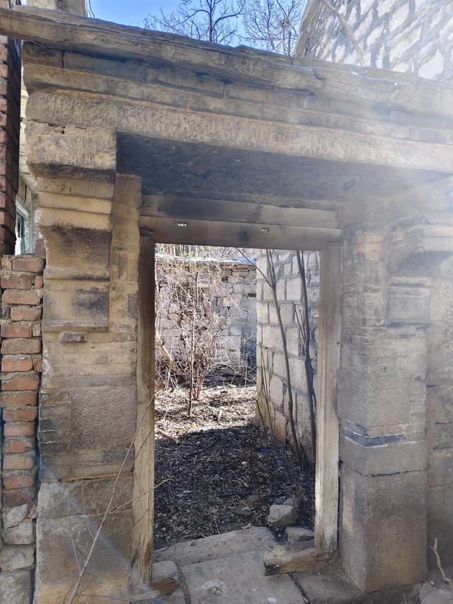 探访淄川滴水泉马棚黑峪村