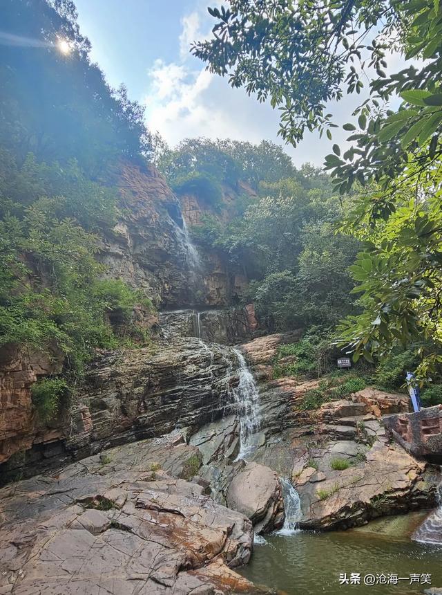 伏羲大峡谷，飞瀑流泉，山路弯弯，蓝天白云，青山绿水