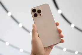 一点都没夸张，iPhone16是真崩盘了，价格战都救不了图片