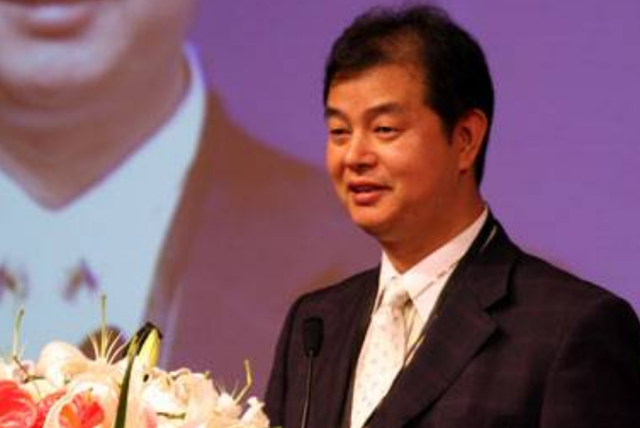 求伯君的“神作”回归C位，竟让微软“全家桶”坐立不安？
