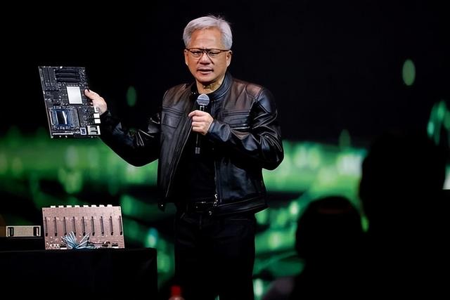 AI芯片霸主再破纪录！英伟达市值冲破5万亿美元，四个月碾压苹果