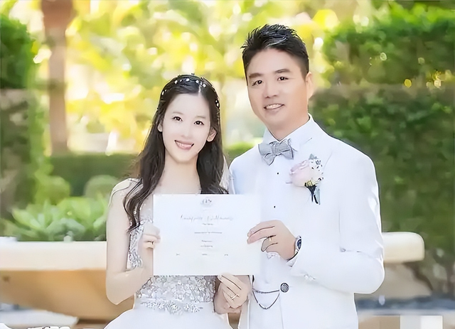 婚变风波48小时后，刘强东不再沉默，坦言“在老婆面前没了自信”