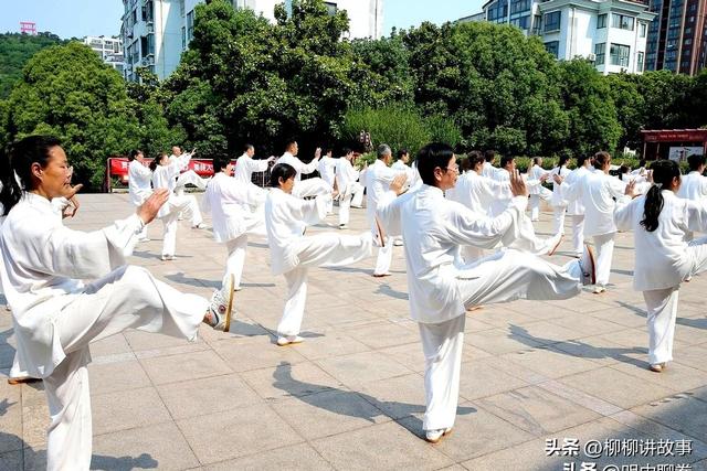 太极拳的“母劲”——掤劲，到底是啥？这样练，慢慢就有了