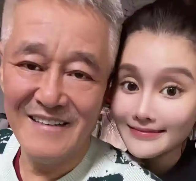 钱再多有什么用？儿子败家女儿抑郁，67岁赵本山为所有人提了醒