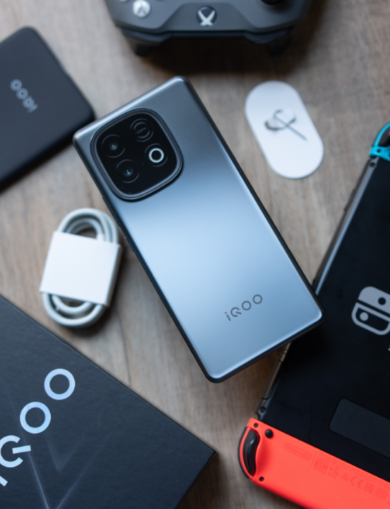 iQOO 10 系列还值得入手吗？深度剖析助你做决定
