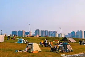 公交直达！去长沙的“佛罗里达”遛娃，抓住黄金秋日的美好图片