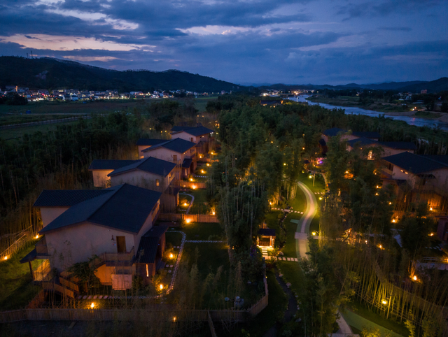 韶关新晋度假地，宛如现实版“绿野仙踪”，躺看星空的竹林民宿