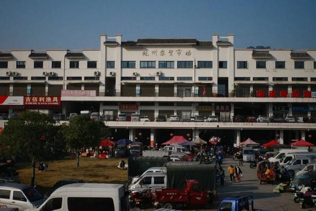 又挖到一座冷门宝藏小城，这次真给我玩嗨了