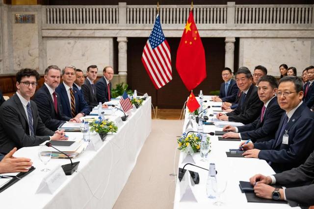 瑞典谈判结束，中方公布会谈结果，18个字的出现，让全球松了口气