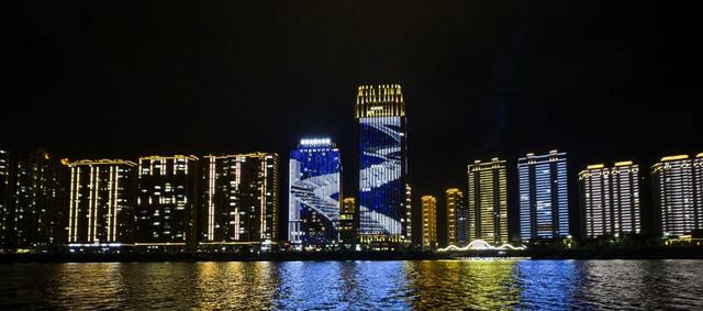 献礼国庆！夜游太鹤湖AR船游让侨乡青田火热出圈
