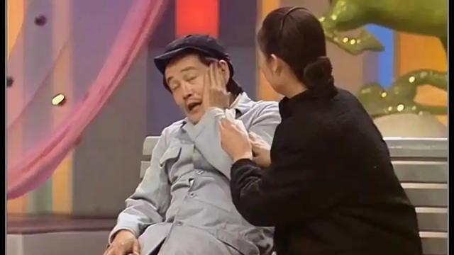 身价上亿有什么用？68岁赵本山如今家庭情况，给中老年人提了个醒