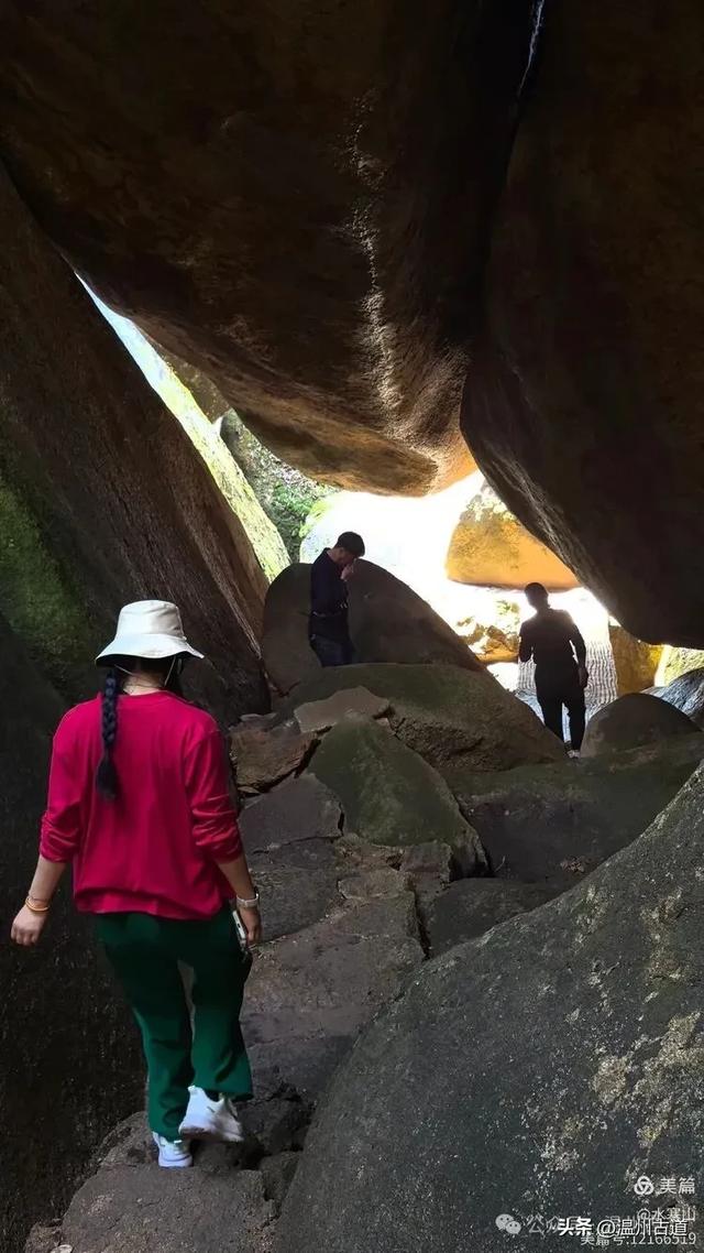 浙江这座被徐霞客尤其看中并两次停留的奇石迷宫，你可知道在哪里